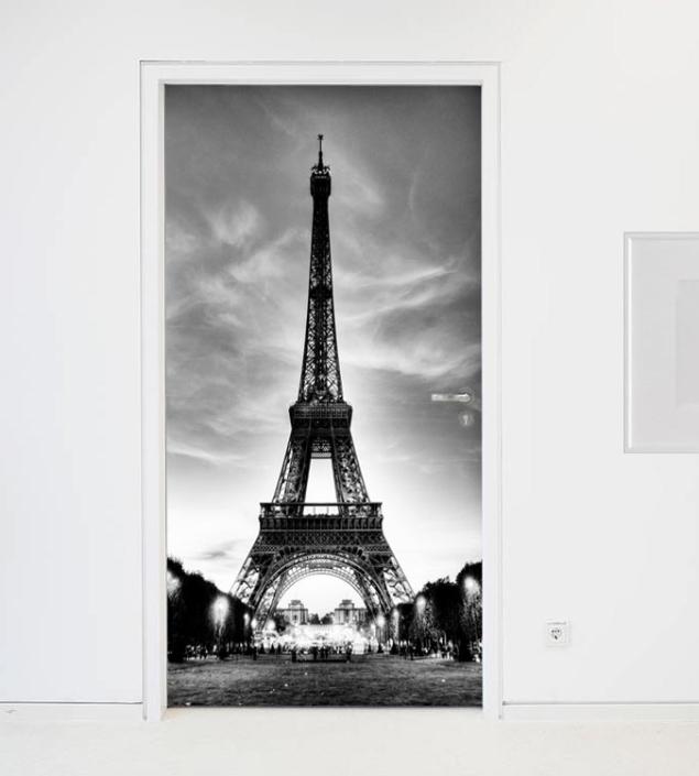 Eiffel Tower Mural